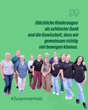 Hier sieht man die engagierten Menschen, die zusammen das Fest organisiert haben.